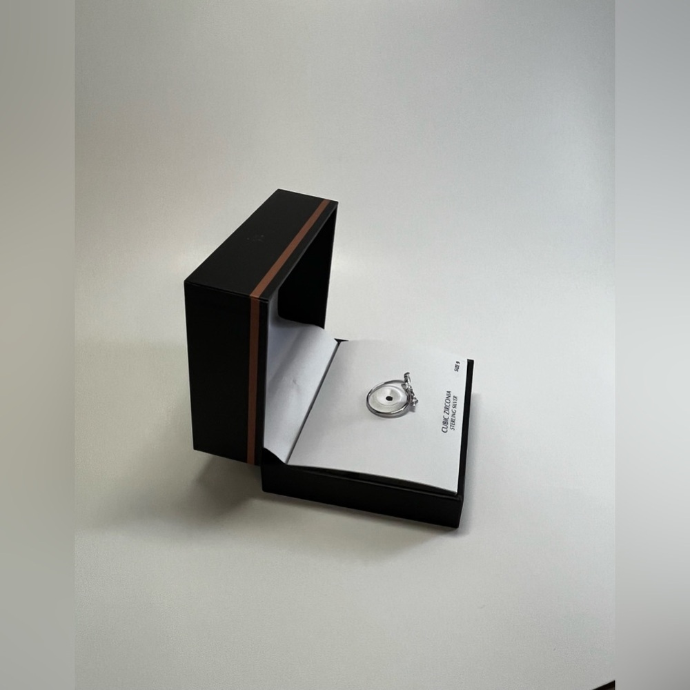 Giani Bernini Silver Ring with Cubic Zirconia Size 9 - Picture 7 of 9